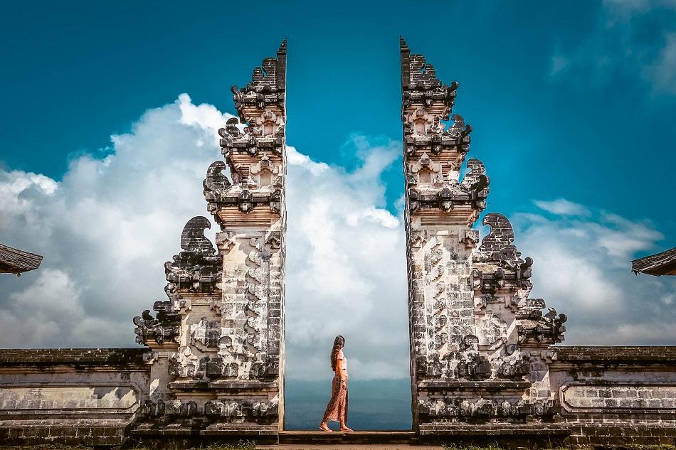 lempuyang_temple_-_gate_of_heaven_tour_1663320481